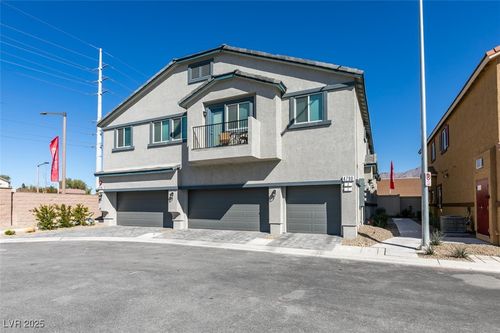 unit-2-4790 Equinox Sky Ave, North Las Vegas, NV, 89084-2718 | Card Image