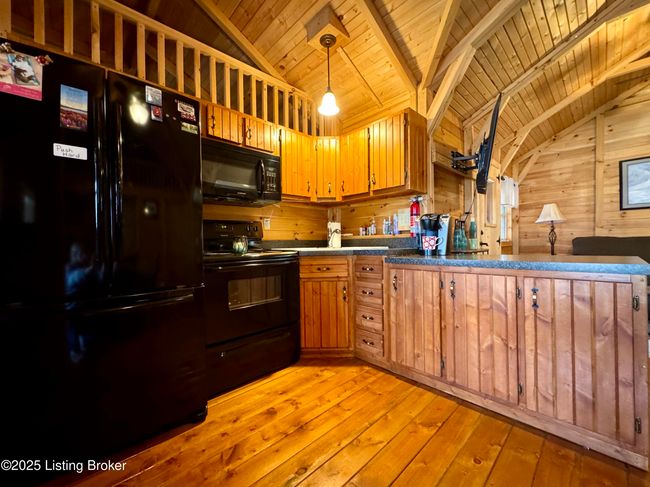 100 Little Cabin Ln, House other with 2 bedrooms, 1 bathrooms and null parking in Falls Of Rough KY | Image 20