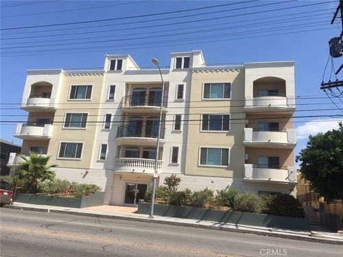 15435 Vanowen, Los Angeles, CA, 91406 | Card Image