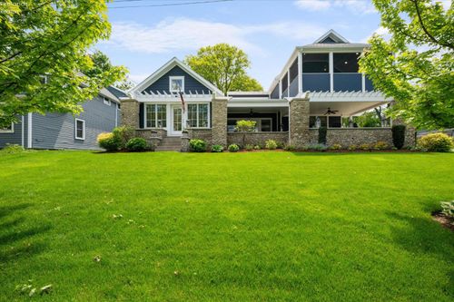 910 E 3rd St, Lakeside, OH, 43440-1621 | Card Image