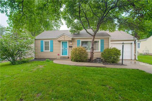 7628 Foster St, Overland Park, KS, 66204-2938 | Card Image