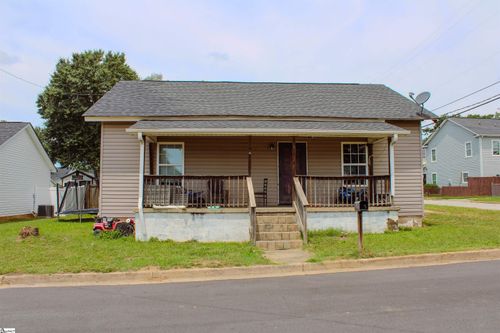 11 5th St, Greer, SC, 29651-3127 | Card Image