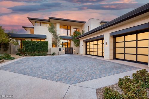 4929 Summit Overlook Dr, Las Vegas, NV, 89135-7926 | Card Image