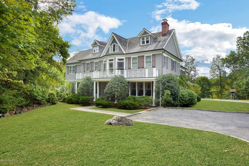 28 Cliffdale Rd, Greenwich, CT, 06831-2928 | Card Image