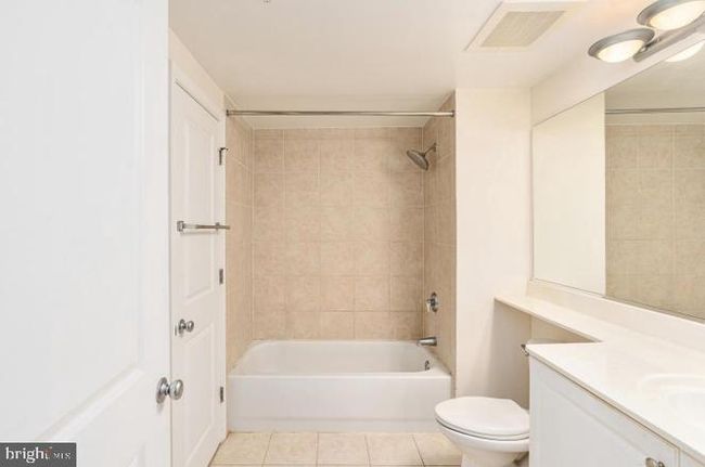 APT-1418 - 851 N Glebe Rd, Condo with 1 bedrooms, 1 bathrooms and null parking in ARLINGTON VA | Image 18