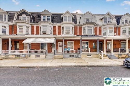 626 N 11th St, Allentown, PA, 18102-2212 | Card Image