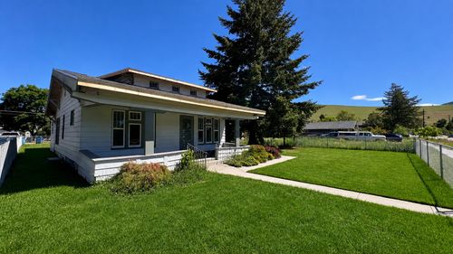 952 Turner St, Missoula, MT, 59802-2735 | Card Image