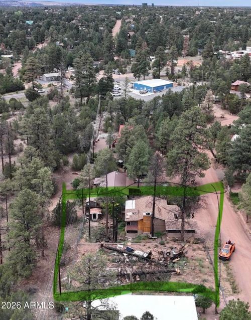 3326 Rim Lakes Dr, Overgaard, AZ, 85933-5058 | Card Image