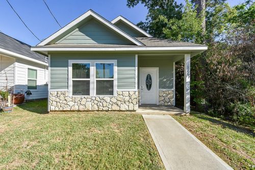 16948 W Ivanhoe, Montgomery, TX, 77316-6731 | Card Image