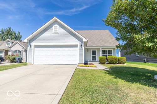 528 Genisis Dr, Whiteland, IN, 46184-9106 | Card Image
