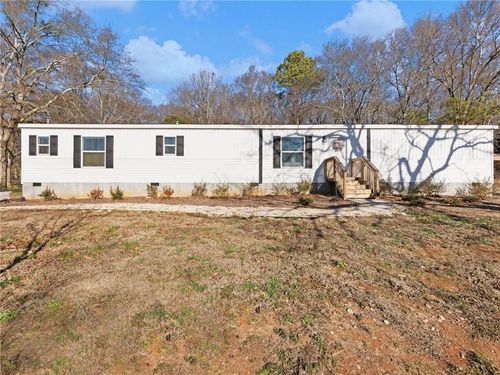 136 Pine St, Danielsville, GA, 30633-4118 | Card Image