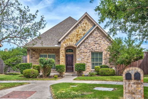 9700 Bell Rock Rd, Frisco, TX, 75035-9206 | Card Image