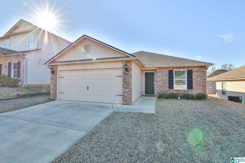 40 Buckhorn Ln, LINCOLN, AL, 35096-5341 | Card Image