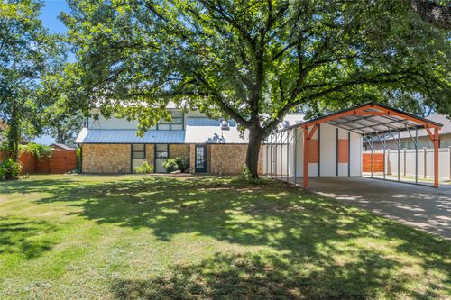 217 Casas Del Sur St, Granbury, TX, 76049-1454 | Card Image