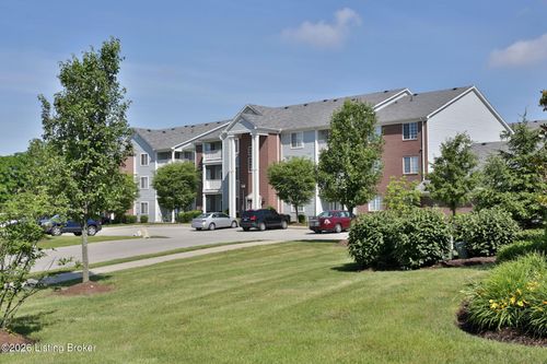 301-12202 Redspire Dr, Louisville, KY, 40299-6175 | Card Image
