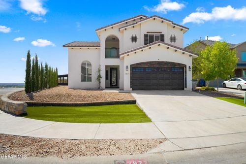 7877 Enchanted View Dr, El Paso, TX, 79911-7523 | Card Image