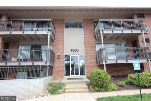 t3-7356 Lee Hwy, FALLS CHURCH, VA, 22046-4745 | Card Image