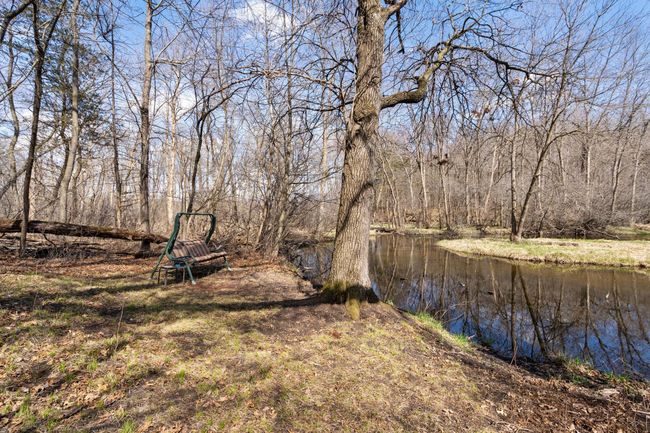 Welcome to tranquility with 650' of shoreline on the Sunrise River. | Image 38