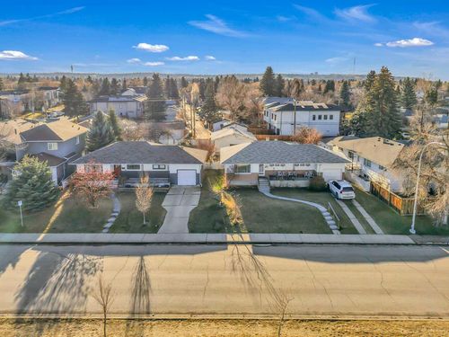 635 &amp; 639 Poplar Road Sw, Calgary, AB, T3C2Z0 | Card Image