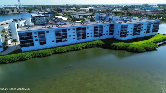 C511 - 3609 S Banana River Blvd, Condo with 2 bedrooms, 2 bathrooms and null parking in Cocoa Beach FL | Image 75