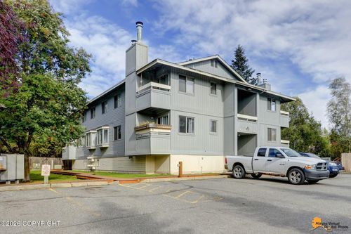 a-204-4230 Folker St, Anchorage, AK, 99508-6337 | Card Image