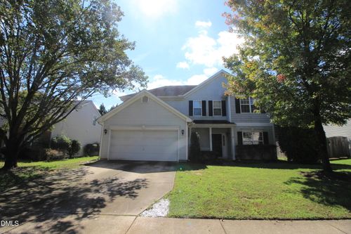 8439 Haines Creek Ln, Raleigh, NC, 27616-3242 | Card Image