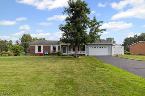 1114 Beechwood Rd, Salem, OH, 44460-1022 | Card Image