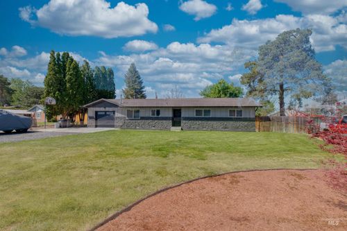 20803 Friends Rd, Greenleaf, ID, 83626-9184 | Card Image