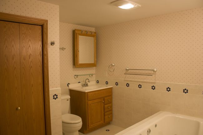 831 Croatian Ct, Townhouse with 2 bedrooms, 3 bathrooms and 2 parking in Sycamore IL | Image 26