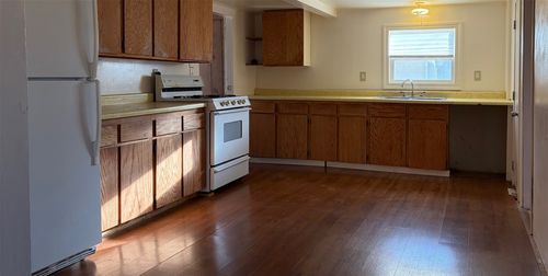 1520 4th Ave S, Great Falls, MT, 59405-2418 | Card Image