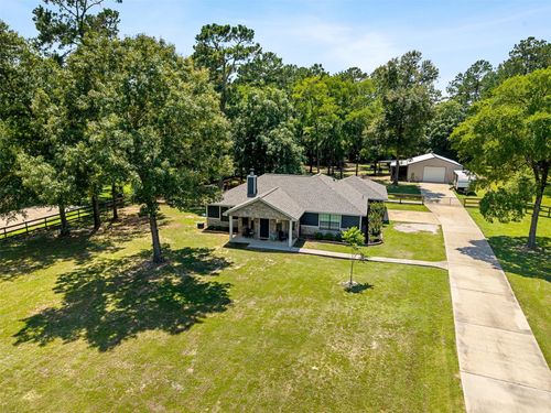 11414 Oak Springs Dr, Willis, TX, 77378-3304 | Card Image