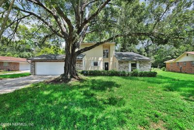 5210 Rainey Avenue E, House other with 3 bedrooms, 2 bathrooms and null parking in Orange Park FL | Image 1