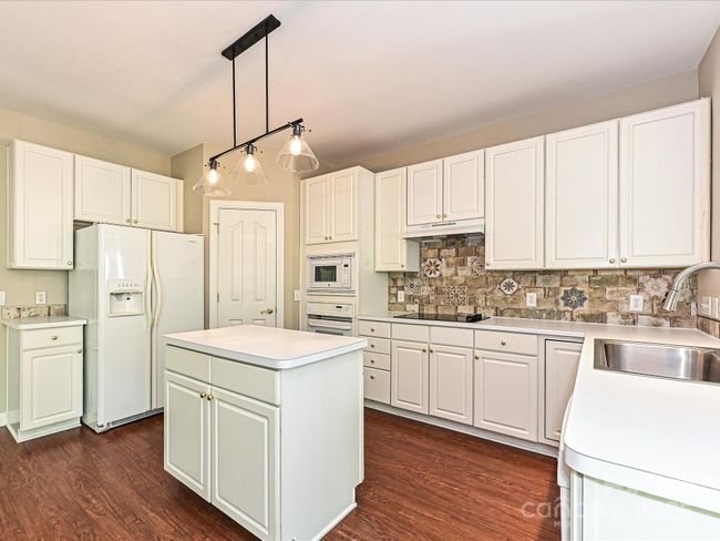 6112 Swanston Dr, House other with 5 bedrooms, 3 bathrooms and null parking in Charlotte NC | Image 18