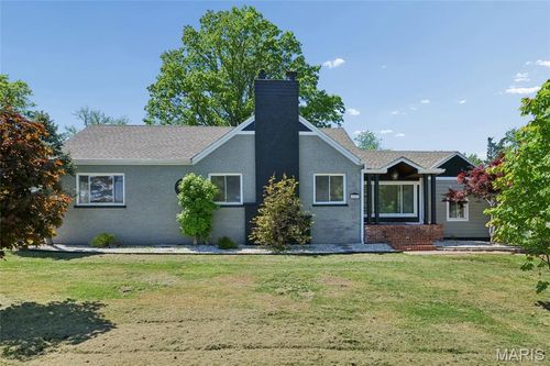 9743 Tesson Ferry Rd, Saint Louis, MO, 63123-5321 | Card Image