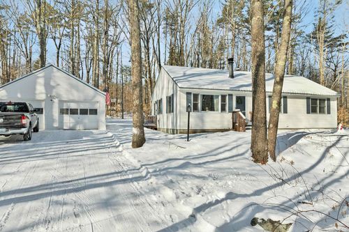 5 Woodcrest Dr, Ossipee, NH, 03864-7003 | Card Image