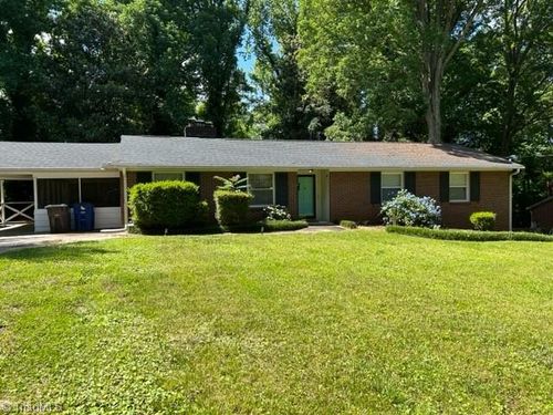 2461 Ardmore Mnr, Winston-Salem, NC, 27103-4866 | Card Image