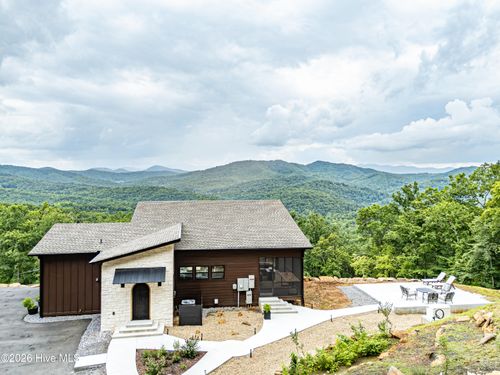 629 Peaks Dr, Hayesville, NC, 28904-1695 | Card Image