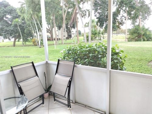 452-452 Flanders J, Delray Beach, FL, 33484-5325 | Card Image