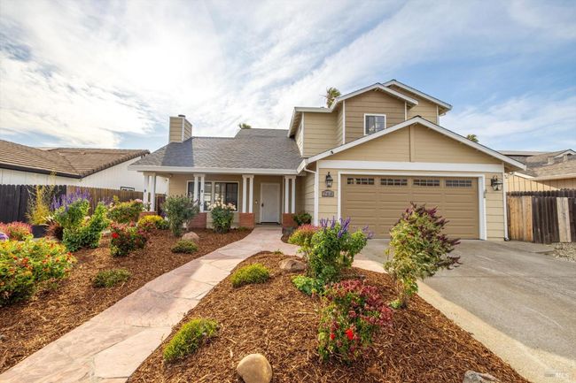 766 Calico Trl, House other with 4 bedrooms, 3 bathrooms and 2 parking in Vacaville CA | Image 4