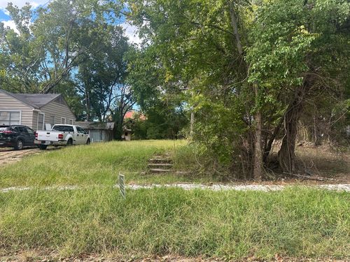 617 Wyandotte St, Shreveport, LA, 71101-4735 | Card Image