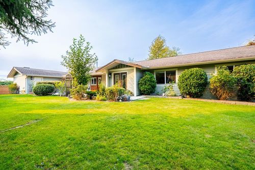 23801 122 Ave, Maple Ridge, BC, V4R1N2 | Card Image