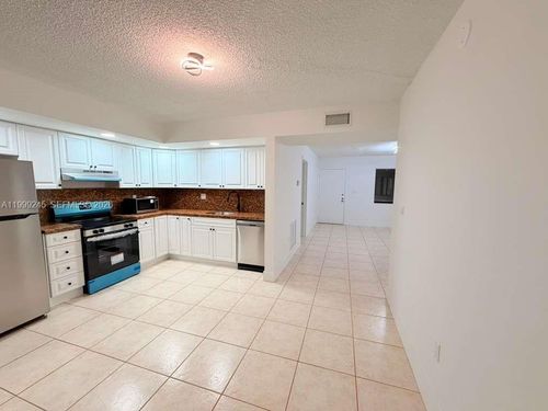 apt-419-8420 Sw 133rd Avenue Rd, Miami, FL, 33183-4570 | Card Image