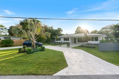 2000 Coral Gardens Dr, House other with 4 bedrooms, 3 bathrooms and null parking in Wilton Manors FL | Image 1