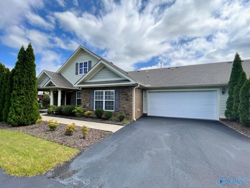 57-57 Moore Farm Cir Nw, Huntsville, AL, 35806-1795 | Card Image