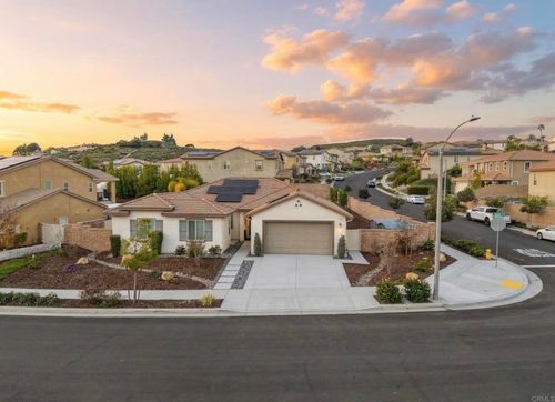 33294 Barmetta Ln, Temecula, CA, 92592-3442 | Card Image
