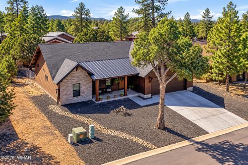 2720 N Eagle View Cir, Show Low, AZ, 85901-3653 | Card Image