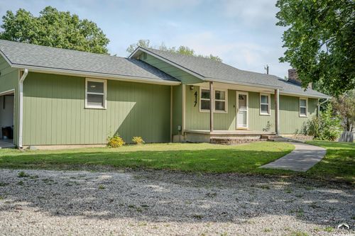 417 W 11th St, Ottawa, KS, 66067-3401 | Card Image