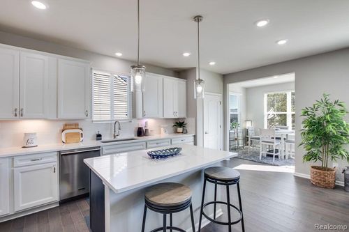 42504 Arbor St, Harrison Township, MI, 48045 | Card Image