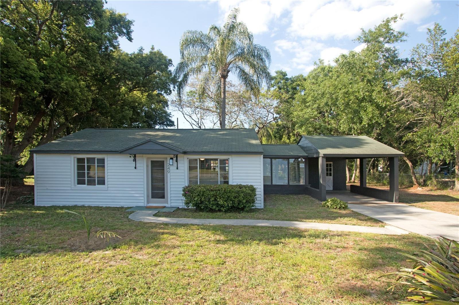 249 W Charlotte Ave Sold in EUSTIS - JRBgBoUda6Qh