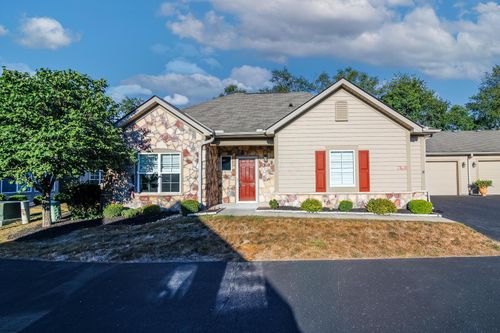 95 Jonathan Dr, Heath, OH, 43056-8048 | Card Image